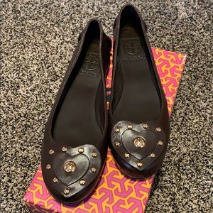 Tory Burch heart ballet flats NWT